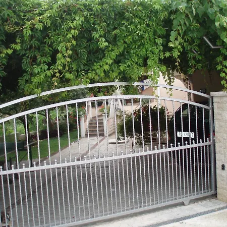 Ferienwohnung Haus Milan AP3 Fažana Exterior foto
